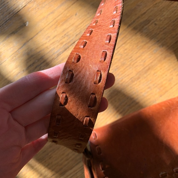 Beautiful Boho Vintage Leather Purse - Picture 4 of 8